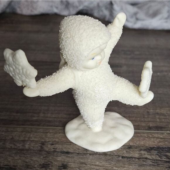 Dept 56 Snowbabies It's Snowing 68821 Winter Tales department 56 - Picture 2 of 11